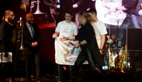 Koncert charytatywny Golec uOrkiestra na 17 Zjeździe Polskiego Towarzystwa Diabetologicznego w Kielcach na rzecz MOJACUKRZYCA.PL - Towarzystwa Pomocy Dzieciom i Młodzieży z Cukrzycą.