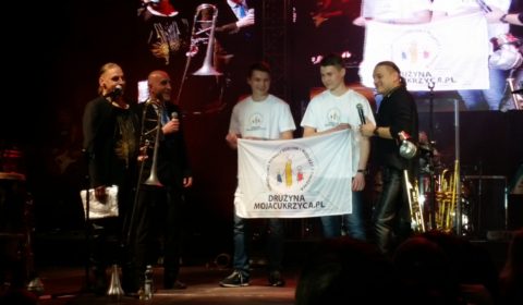 Koncert charytatywny Golec uOrkiestra na 17 Zjeździe Polskiego Towarzystwa Diabetologicznego w Kielcach na rzecz MOJACUKRZYCA.PL - Towarzystwa Pomocy Dzieciom i Młodzieży z Cukrzycą.