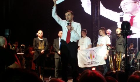 Koncert charytatywny Golec uOrkiestra na 17 Zjeździe Polskiego Towarzystwa Diabetologicznego w Kielcach na rzecz MOJACUKRZYCA.PL - Towarzystwa Pomocy Dzieciom i Młodzieży z Cukrzycą.