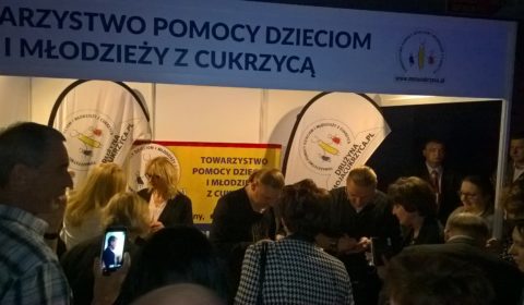 Koncert charytatywny Golec uOrkiestra na 17 Zjeździe Polskiego Towarzystwa Diabetologicznego w Kielcach na rzecz MOJACUKRZYCA.PL - Towarzystwa Pomocy Dzieciom i Młodzieży z Cukrzycą.